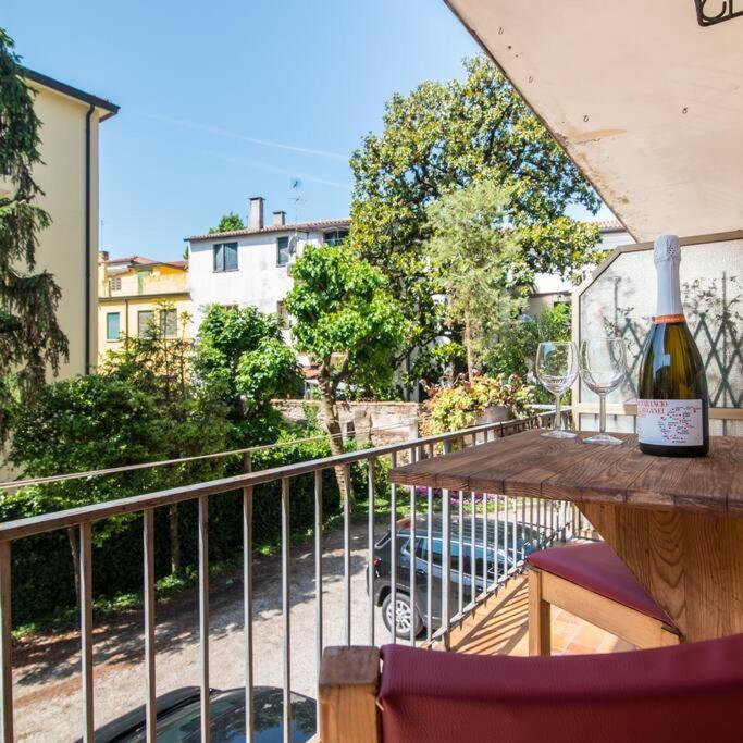 Enjoy Home - Bilocale Sulle Riviere A Due Passi Dalla Specola Padua Exteriör bild